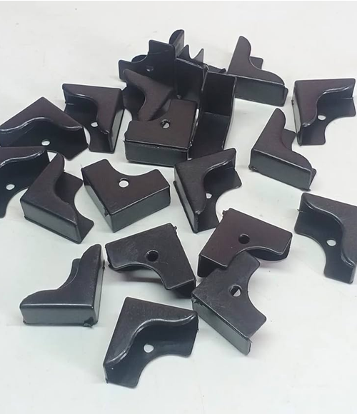 Plastic Corner Manufacturers in India, Suppliers, Traders, and Exporters India | Shabana Plastics